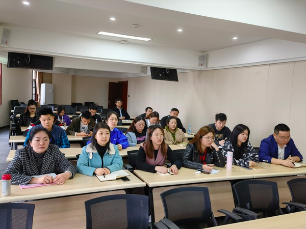 市政建設(shè)集團開展2020年度個人所得稅匯算清繳申報輔導政策培訓6002.jpg