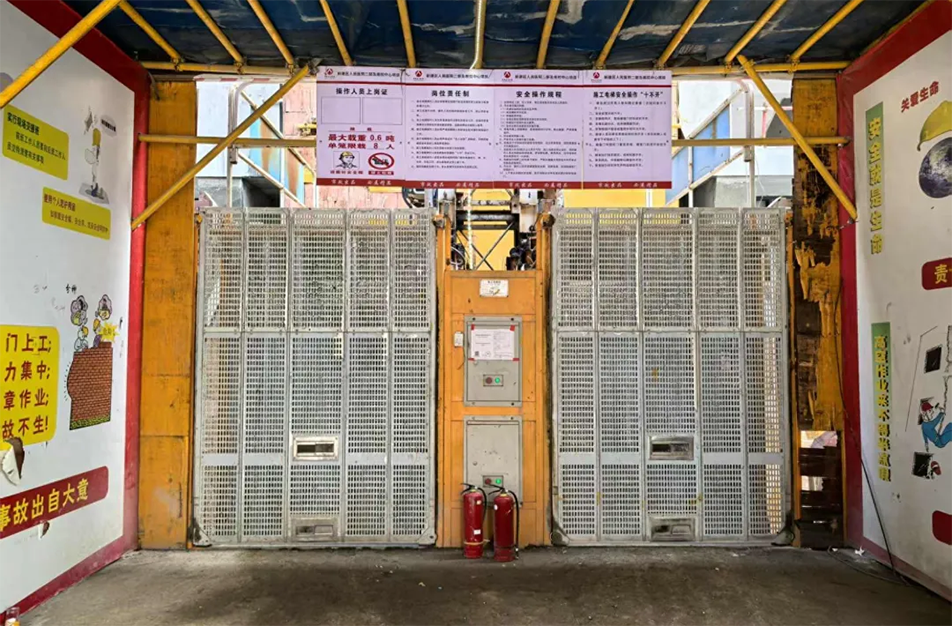 南昌市政建設集團有限公司緊急開展強對流天氣專項安全檢查，全面排查設備加固、用電安全、排水防澇及應急物資，筑牢極端天氣施工安全防線